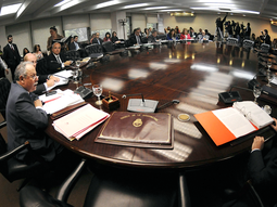 magistratura: cruces por la judicializacion de la reforma magistratura: cruces por la judicializacion de la reforma