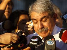 anibal f., ironico con elisa carrio: el domingo van a ir batman y flash anibal f., ironico con elisa carrio: el domingo van a ir batman y flash