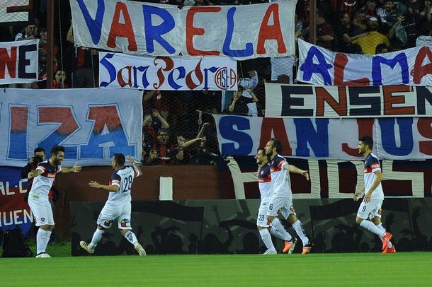 San Lorenzo enfrenta a Godoy Cruz en Lanús por los octavos de final de la Copa Argentina