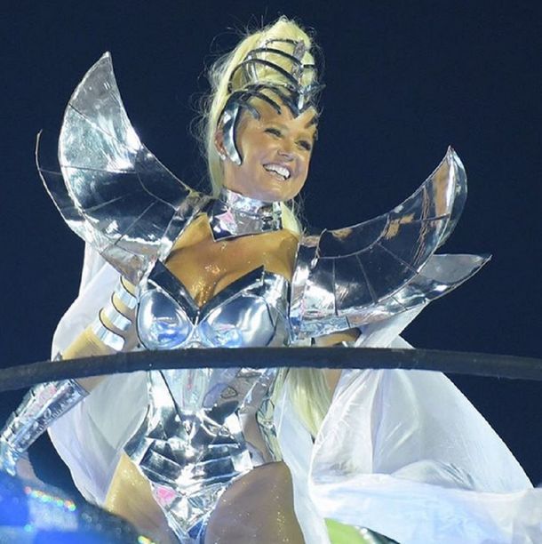 Xuxa deslumbró en el Carnaval de Río