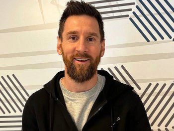 El 10 sigue sumando: Lionel Messi recibió tres premios de la IFFHS