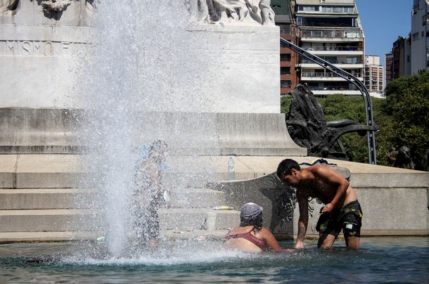 Alerta meteorológico por tormentas en 17 provincias de Argentina tras la ola de calor