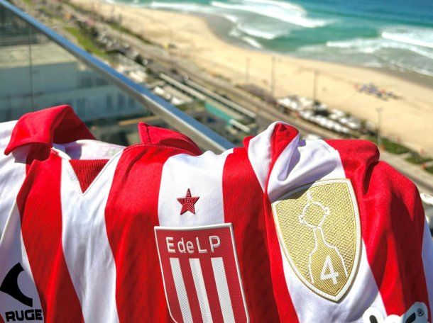 Estudiantes desató una fuerte polémica entre los hinchas: renovarán su escudo por los 120 años