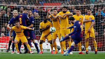 el golazo de tiro libre de messi ante el atletico de madrid el golazo de tiro libre de messi ante el atletico de madrid