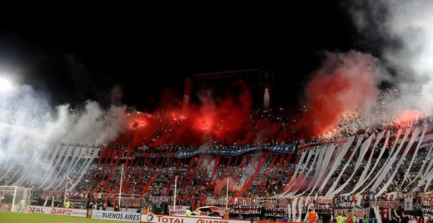 No todo es alegría para el River campéon: allanaron el Monumental