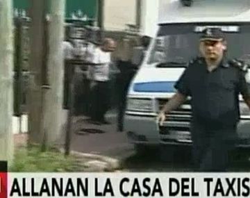 Allanaron la casa del taxista sospechado de violar a una joven en Chacarita