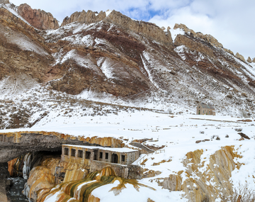 El pueblo de Mendoza a los pies de la Cordillera ideal para maravillarse con sus paisajes