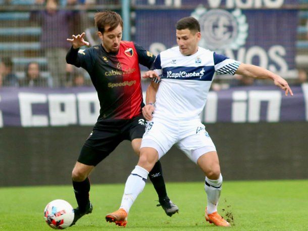 Colón derrotó a Gimnasia La Plata en un duelo clave por la permanencia