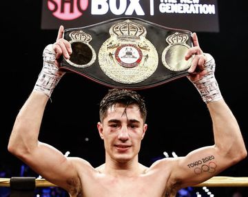 Mirco Cuello es campeón mundial de boxeo: así noqueó a Sergio Ríos