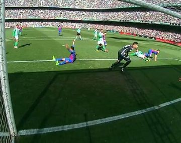 No quedan dudas: era gol del Barcelona ante Betis