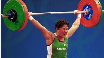La recordada Soraya Jiménez quién obtuvo una medalla de oro en Sidney 2000. La recordada Soraya Jiménez quién obtuvo una medalla de oro en Sidney 2000.