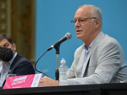 Analizan restringir aún más los vuelos a Brasil por el rebrote de casos de coronavirus