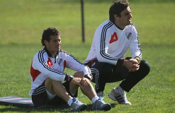 River se entrenó en Tandil con una baja: Mora se descompuso