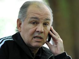internaron al ex dt de la seleccion, alejandro sabella internaron al ex dt de la seleccion, alejandro sabella
