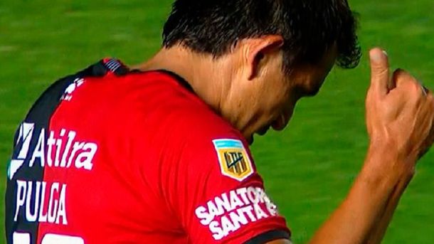 Magia intacta: Pulga Rodríguez metió otro golazo para Colón