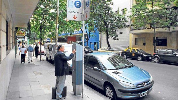 Parquímetros: cómo es el trámite para no tener que pagar por estacionar cerca de tu casa