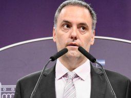 Adorni anunció el acuerdo con el FMI pero luego borró el tuit: ¿se apuró?