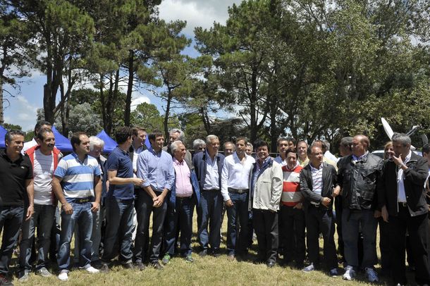 Intendentes de Buenos Aires le reclaman fondos a Scioli