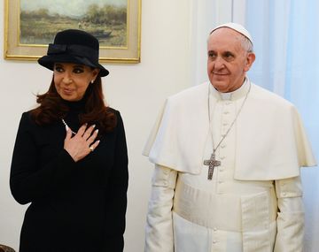 ¿Por qué Cristina usó sombrero para su encuentro con el Papa?