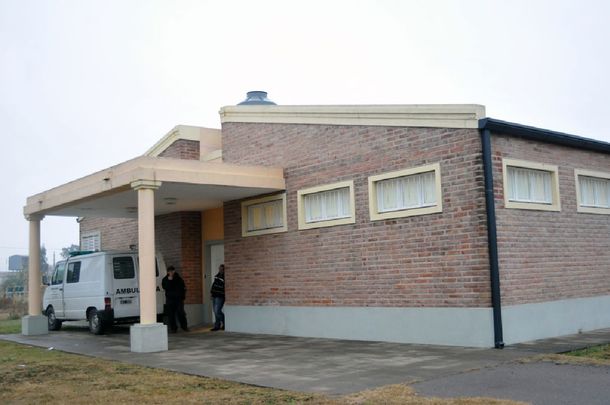 La morgue a la que fueron llevados los cuerpos. (Foto gentileza El Diario de La Pampa)