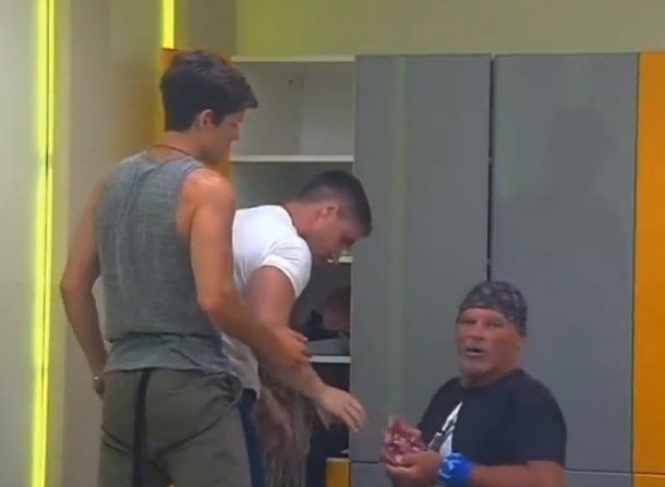 Gran Hermano: encontraron la comida que escondieron los monitos