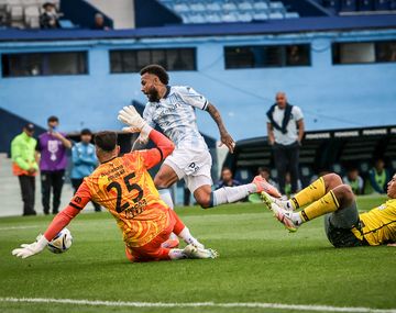 Racing venció a Defensa y Justicia y se afianzó de cara a la próxima fase del Torneo Clausura