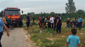 tragedia en cordoba: se tiro al rio a buscar una pelota y murio ahogado tragedia en cordoba: se tiro al rio a buscar una pelota y murio ahogado