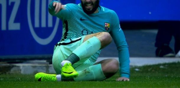 El momento en el que Vidal se da cuenta de su terrible lesión