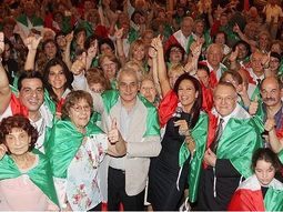 iliana calabro, tras los pasos de la cicciolina en italia iliana calabro, tras los pasos de la cicciolina en italia