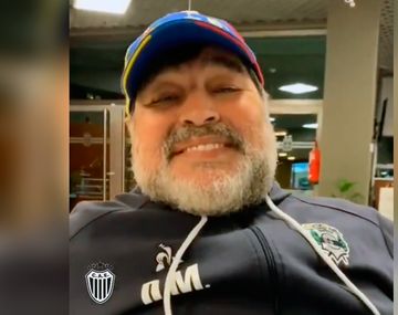El video de Maradona para el rival de River en Copa Argentina: No son ningunos cucos