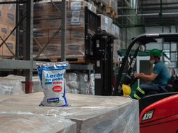 El sindicato de Conaprole aceptó negociar a corto plazo y mantener en suspenso las medidas de fuerza. El sindicato de Conaprole aceptó negociar a corto plazo y mantener en suspenso las medidas de fuerza.