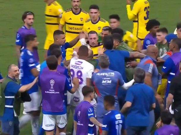 Cruzeiro-Boca: los incidentes entre los jugadores en la previa a los penales