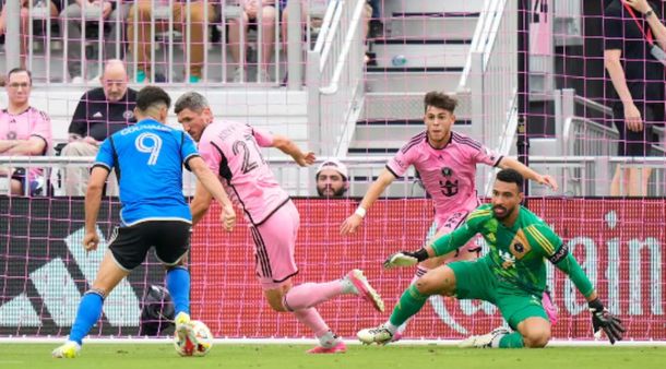 La noche de Matías Cóccaro ante Inter Miami: un gol y un insólito errado