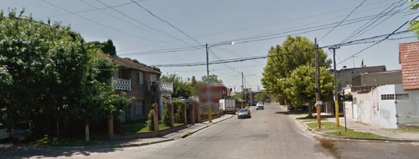 Protestaba por un corte de luz y recibió un ladrillazo en la cara: está grave
