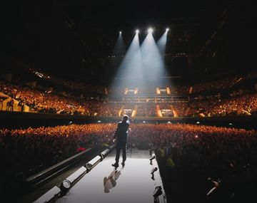 Rebord despidió el año con un Movistar Arena colmado: 15 mil personas en el final de HAA