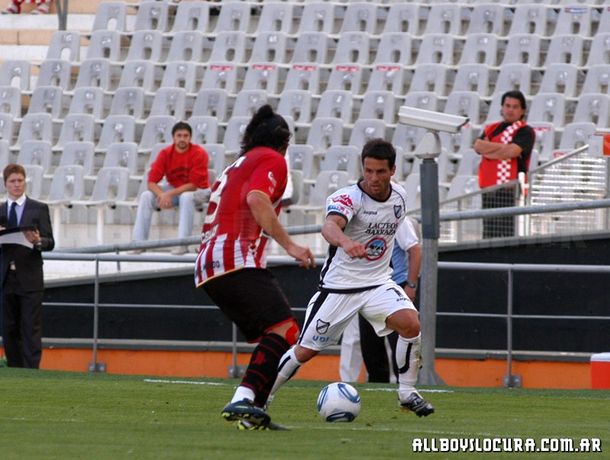 Estudiantes visitará a All Boys para seguir de racha