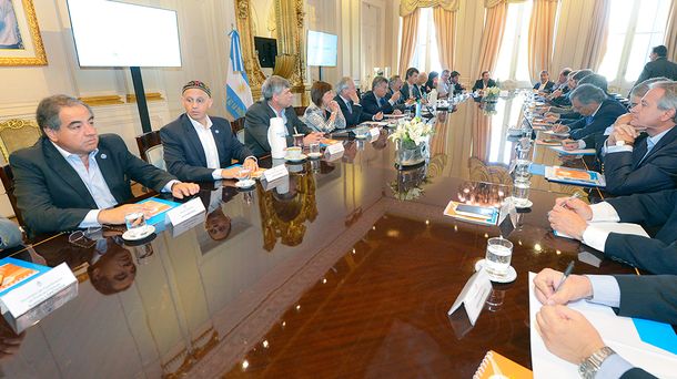 Gabinete multimillonario: ¿cuánto suma la riqueza de los funcionarios de Macri?