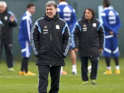 El cuerpo técnico reclama una suma superior a los tres millones de dólares El cuerpo técnico reclama una suma superior a los tres millones de dólares