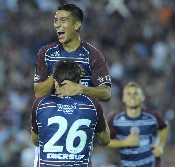 ¿Quién es el volante de Lanús que quiere Bianchi para la próxima temporada?