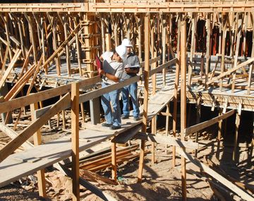 Comenzando a reconstruir la economía y el trabajo