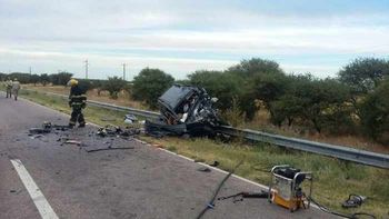 Cuatro muertos en La Pampa por un choque - Crédito: La Arena Cuatro muertos en La Pampa por un choque - Crédito: La Arena