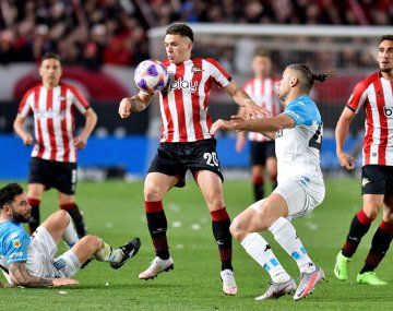Racing y Estudiantes igualaron 0-0 en la apertura de la fecha 24