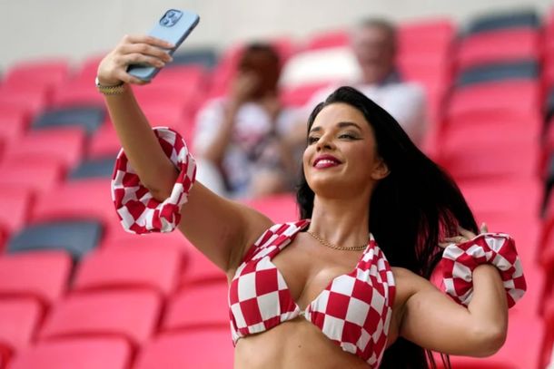 Miss Croacia reveló que varios futbolistas le enviaron mensajes durante el Mundial