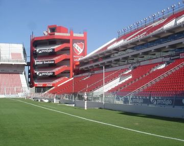 Ordenan congelar las cuentas del Rojo en el exterior