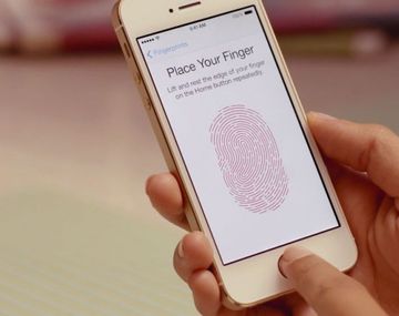 Hackearon el nuevo lector huellas digitales de Apple