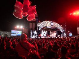 cosquin 2026 vive su octava luna: grilla completa y como seguir el festival en vivo cosquin 2026 vive su octava luna: grilla completa y como seguir el festival en vivo