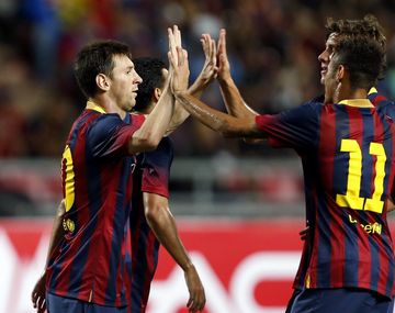 Con goles de Messi y Neymar el Barcelona goleó a Tailandia