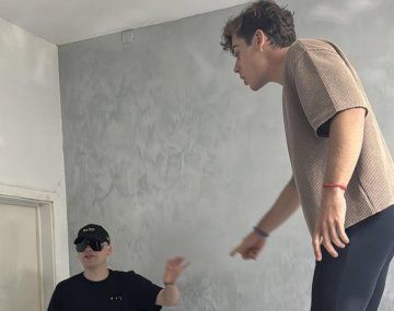 Furor en las redes: Colapinto se grabó bailando con Bizarrap