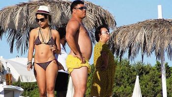 lejos del futbol, ahora ronaldo se dedicara a la pornografia lejos del futbol, ahora ronaldo se dedicara a la pornografia