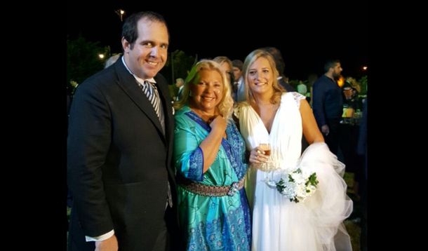 Elisa Carrió fue madrina de la boda de Lucila Lehmann y Luciano Bugallo Di Prinzio